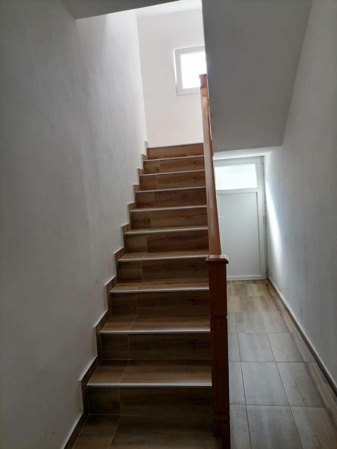 Apartmani 15 Cetinje Kültér fotó