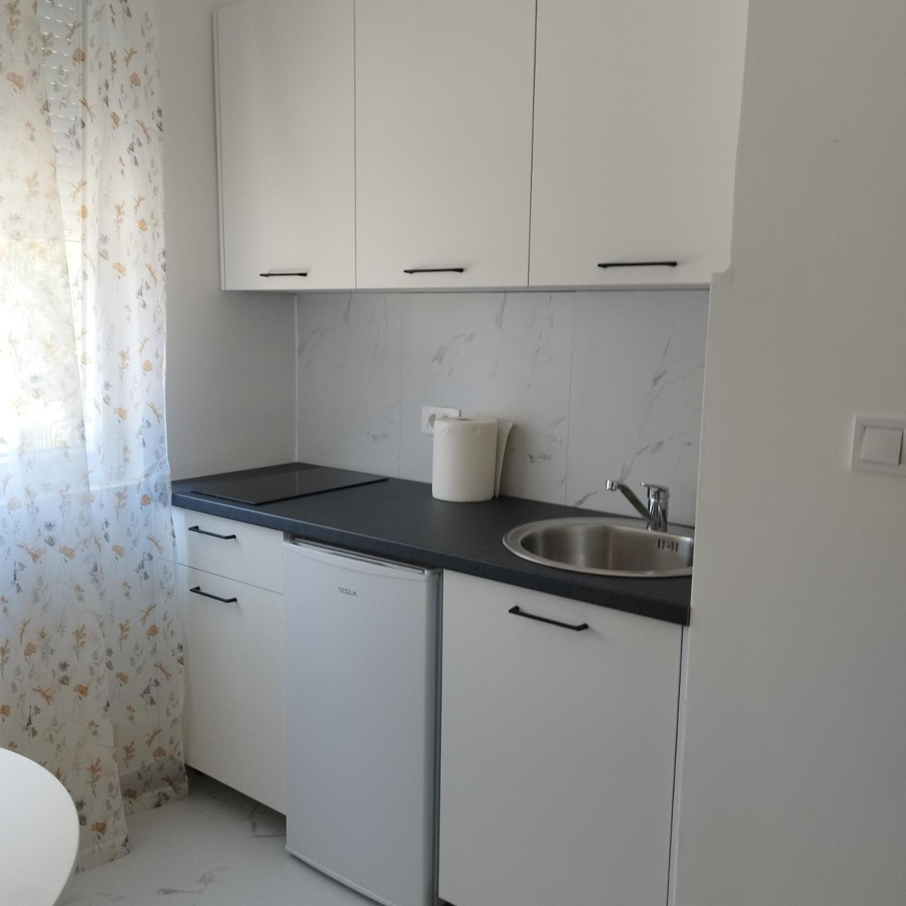 Apartmani 15 Cetinje Kültér fotó